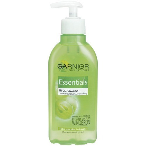 Essentials - cleansing gel for normal and combination skin, 200 ml capacity.